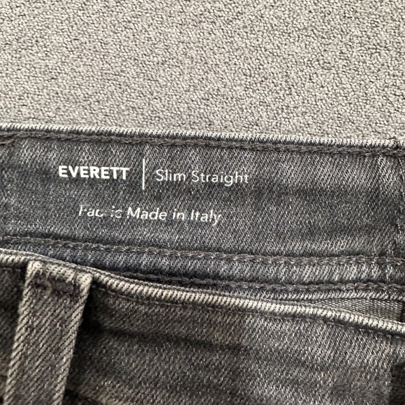 AG Everett Men's Grey Jeans Size 33 - Picture 7 of 14